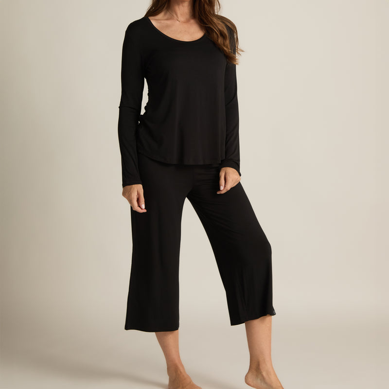 Wide-Leg Capri Pant